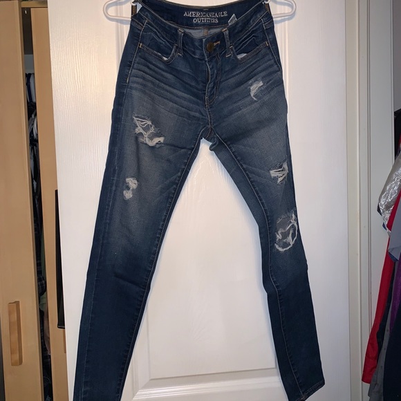 AE Distressed Jeggings - Picture 1 of 4